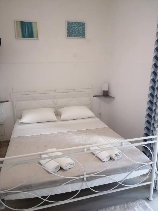 Centar Njivice Apartment ภายนอก รูปภาพ