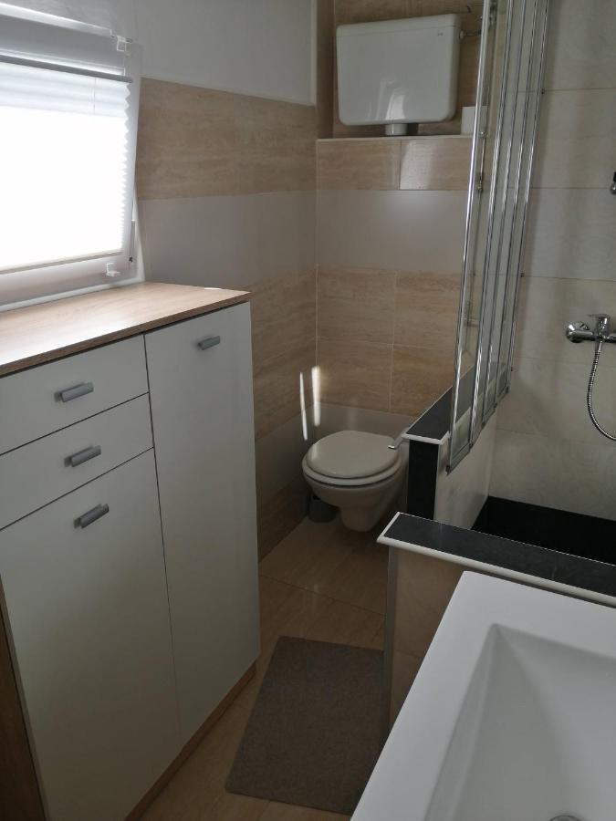 Centar Njivice Apartment ภายนอก รูปภาพ
